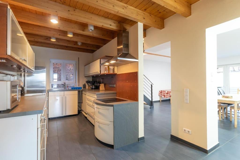 Maisonette-Wohnung Mit 5 Schlafzimmern Wörrstadt المظهر الخارجي الصورة